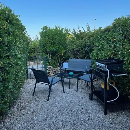 Studio/jardin/piscine/plage Pramousquier Le Lavandou